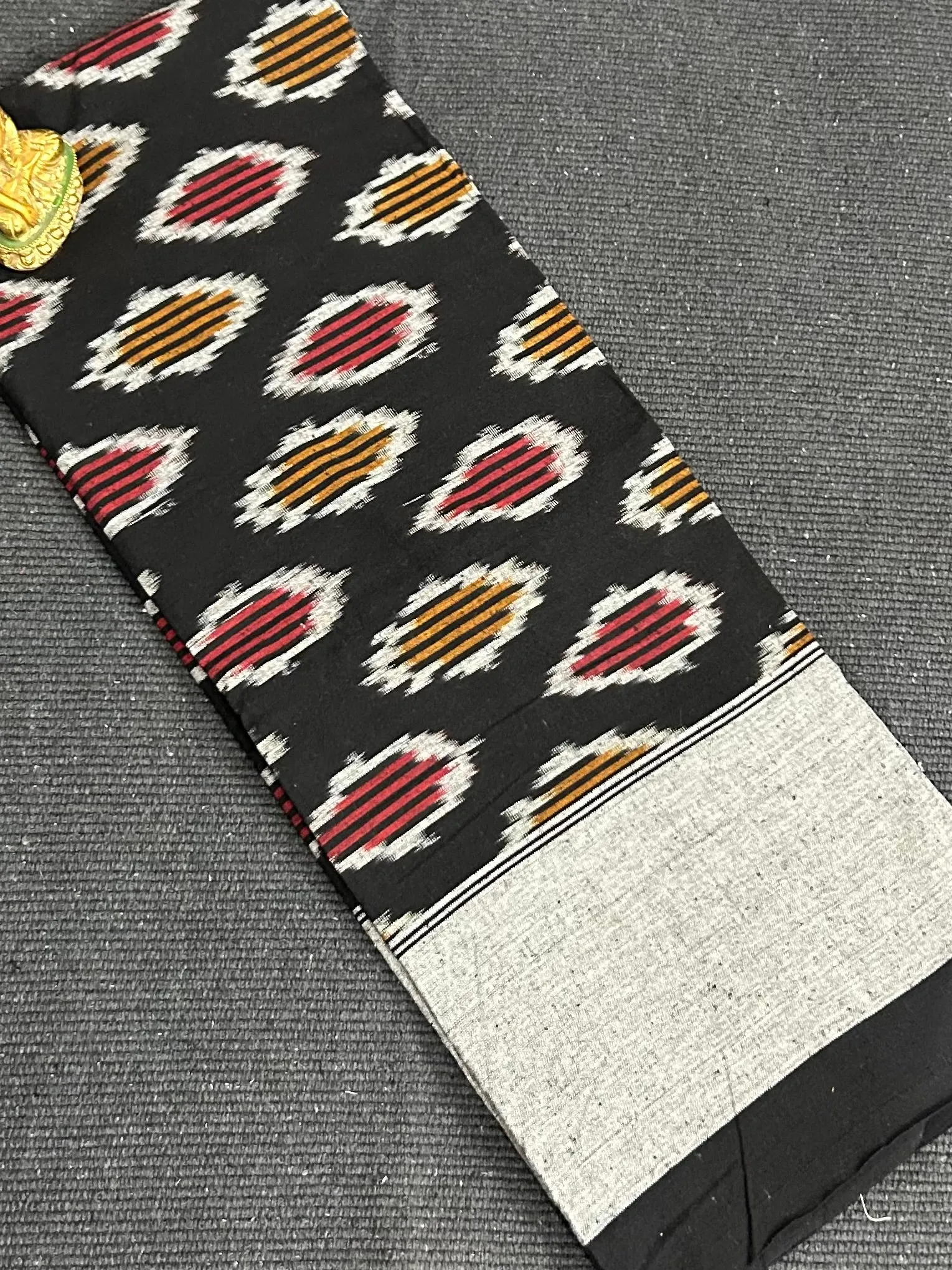 Ikat Single Cot Cotton Bedsheet